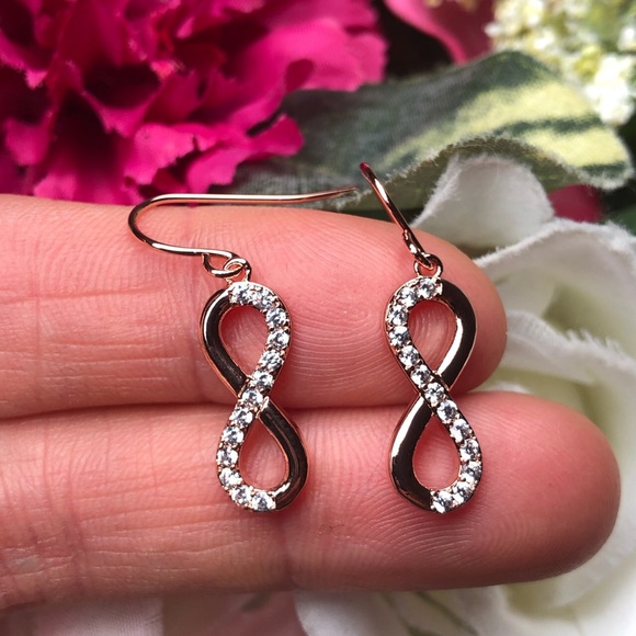 Modern minimalist gold/cz diamond earrings - Picture 2 of 4